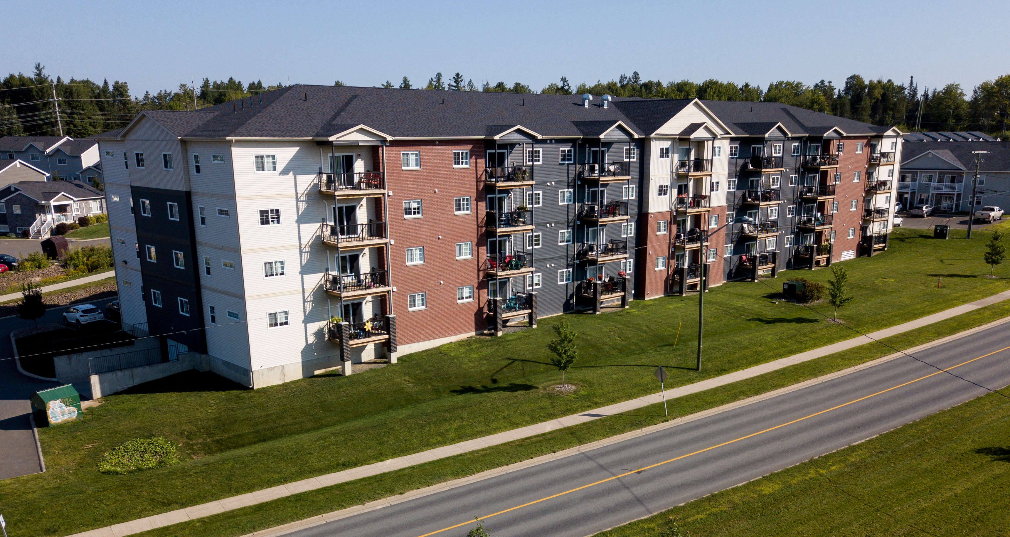 Fieldstone_cropped.jpg